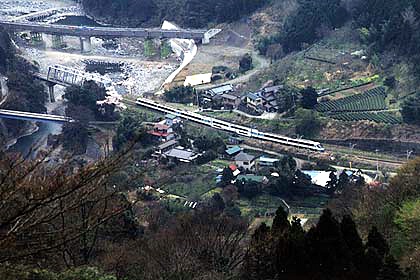h05h1_12.jpg (67159 oCg)