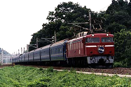 h05n2_09.jpg (62142 oCg)