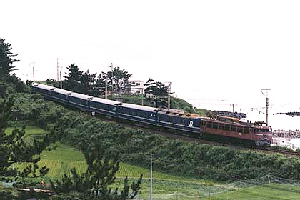 h05n3_09.jpg (43414 oCg)