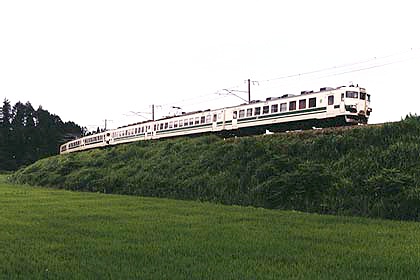 h05n4_04.jpg (37307 oCg)