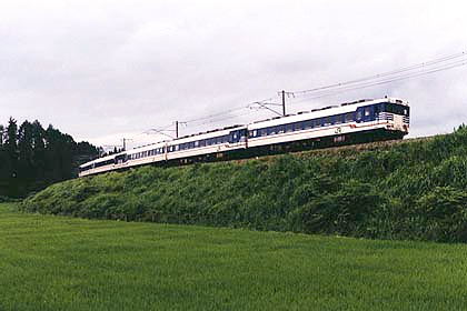 h05n4_06.jpg (42705 oCg)
