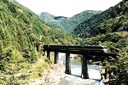 h05n6_02.jpg (95779 oCg)