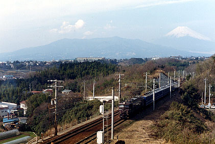 h01_103.jpg (47207 oCg)