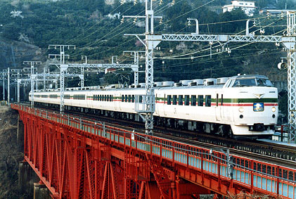 h01_109.jpg (71268 oCg)