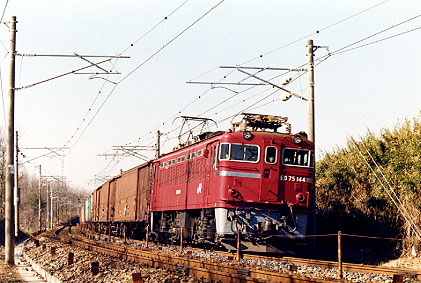 h01_125.jpg (58452 oCg)