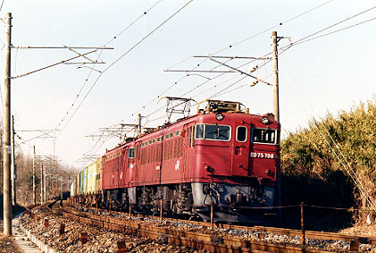 h01_126.jpg (57776 oCg)