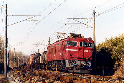 h01_128.jpg (57953 oCg)