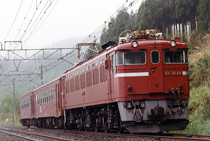 h01_186.jpg (47754 oCg)