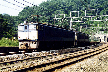 h01_216.jpg (75984 oCg)