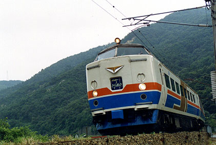 h01_228.jpg (38660 oCg)
