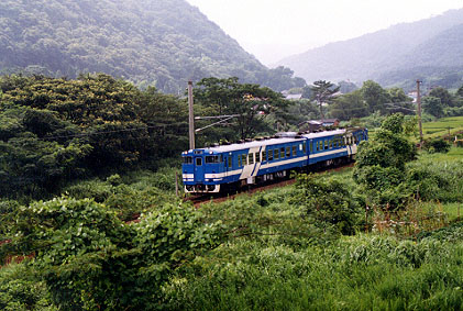 h01_230.jpg (60432 oCg)