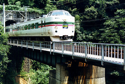 h01_252.jpg (68176 oCg)