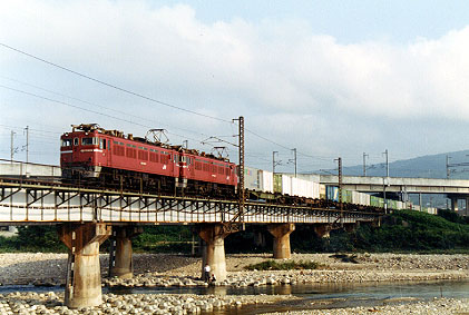 h01_279.jpg (46181 oCg)