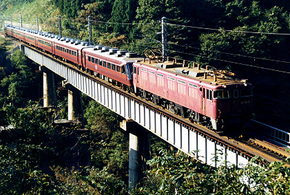 h01_307.jpg (79088 oCg)