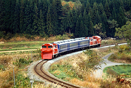 h01_327.jpg (72650 oCg)