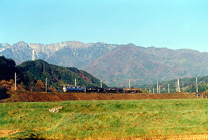 h01_343.jpg (53806 oCg)