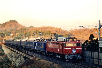 h01_362.jpg (44502 oCg)