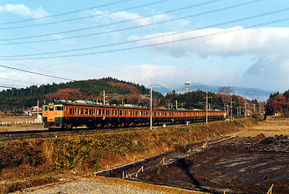 h01_370.jpg (59424 oCg)