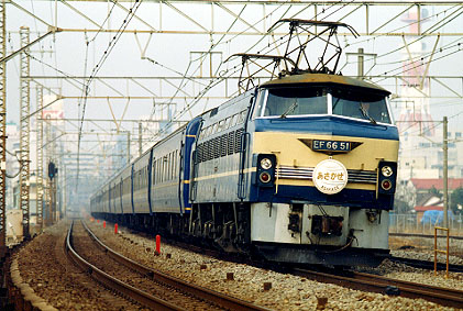 h01_410.jpg (61277 oCg)