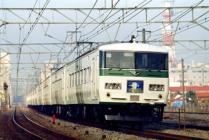 h01_412.jpg (55647 oCg)
