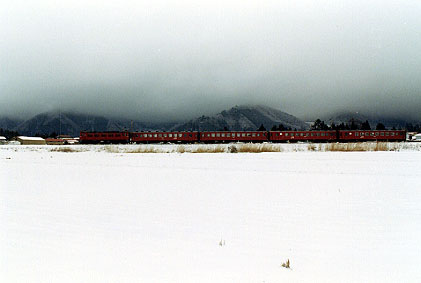 h02_017.jpg (18614 oCg)