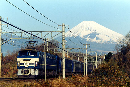 h02_035.jpg (55141 oCg)