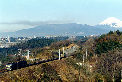 h02_037.jpg (48972 oCg)