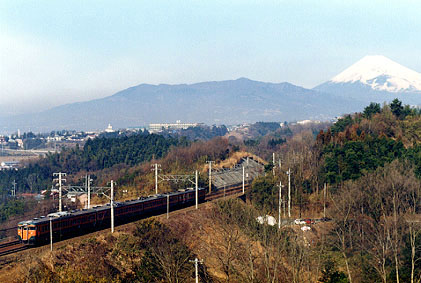 h02_040.jpg (45356 oCg)