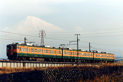 h02_082.jpg (43744 oCg)