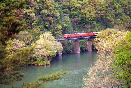 h02_125.jpg (65959 oCg)