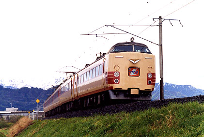 h02_141.jpg (37568 oCg)