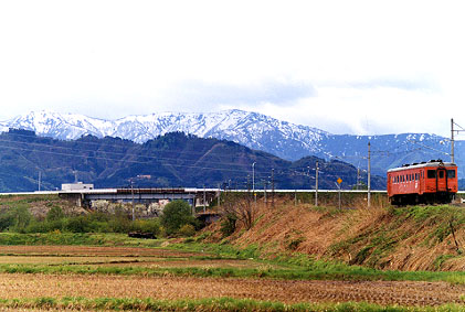 h02_144.jpg (43806 oCg)