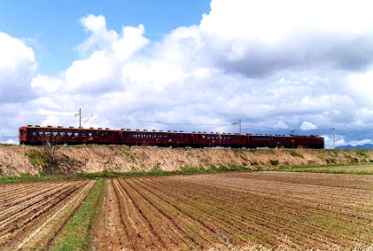 h02_153.jpg (47366 oCg)