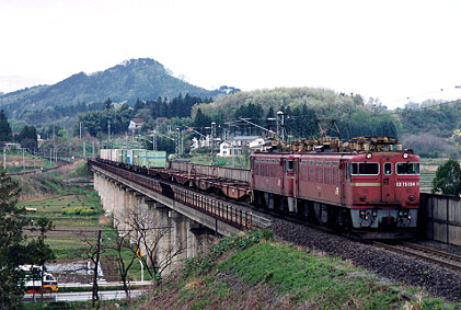 h02_156.jpg (48144 oCg)