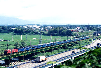 h02_190.jpg (52652 oCg)