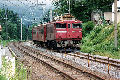 h02_216.jpg (69405 oCg)