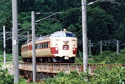 h02_224.jpg (73557 oCg)