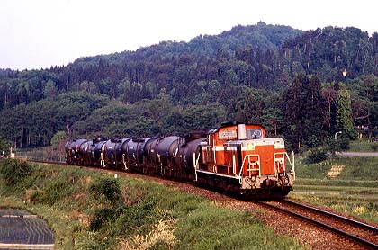 hmban013.jpg (39465 oCg)