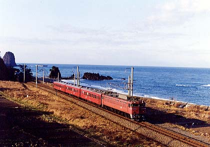 hmity082.jpg (31065 oCg)
