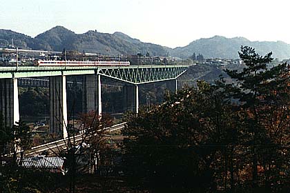 h05a4_05.jpg (32593 oCg)