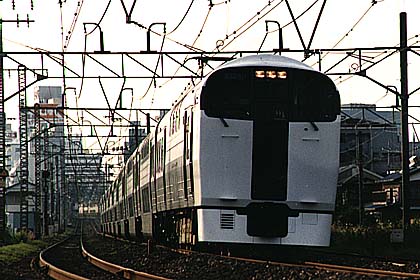 h06a1_02.jpg (40166 oCg)