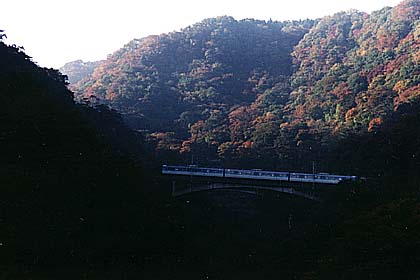 h06a3_06.jpg (20834 oCg)