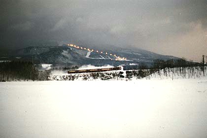 h06f5_10.jpg (26380 oCg)