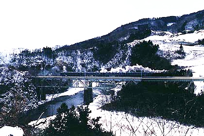 h06f7_04.jpg (67682 oCg)