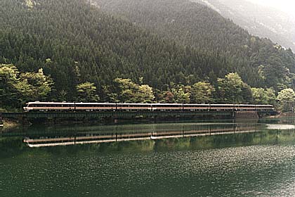 h06h3_05.jpg (33611 oCg)
