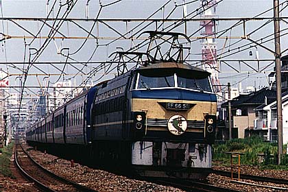 h06n1_05.jpg (49434 oCg)