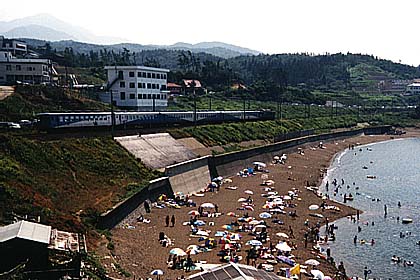 h06n7_10.jpg (40958 oCg)