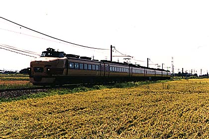 h06nA_05.jpg (39125 oCg)