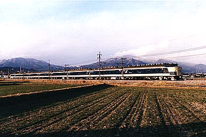 h07f5_07.jpg (32743 oCg)