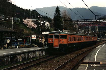 h07h1_04.jpg (29132 oCg)